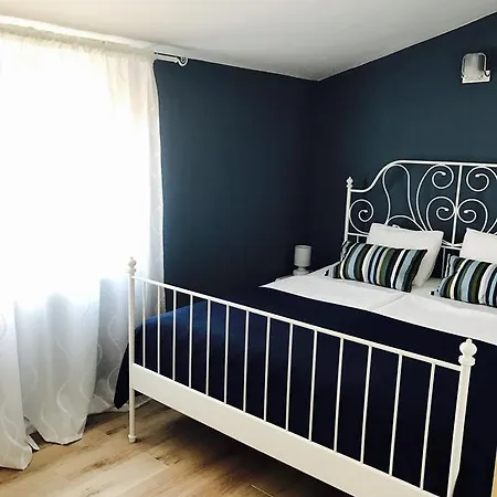 Francos Apartman Primosten