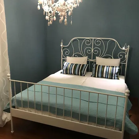 Francos Apartman *